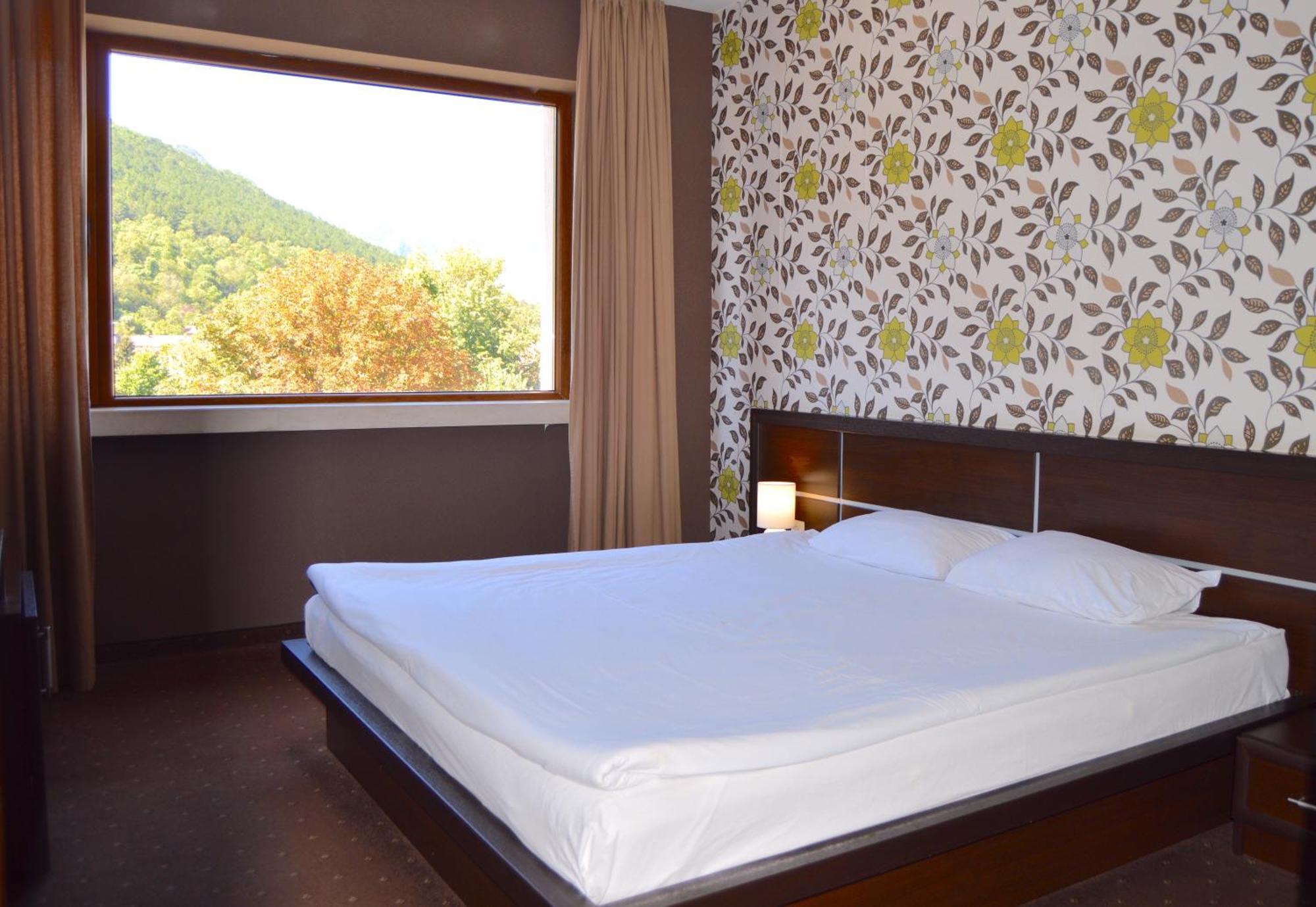 Hemus Hotel - Vratza Vratsa Eksteriør billede