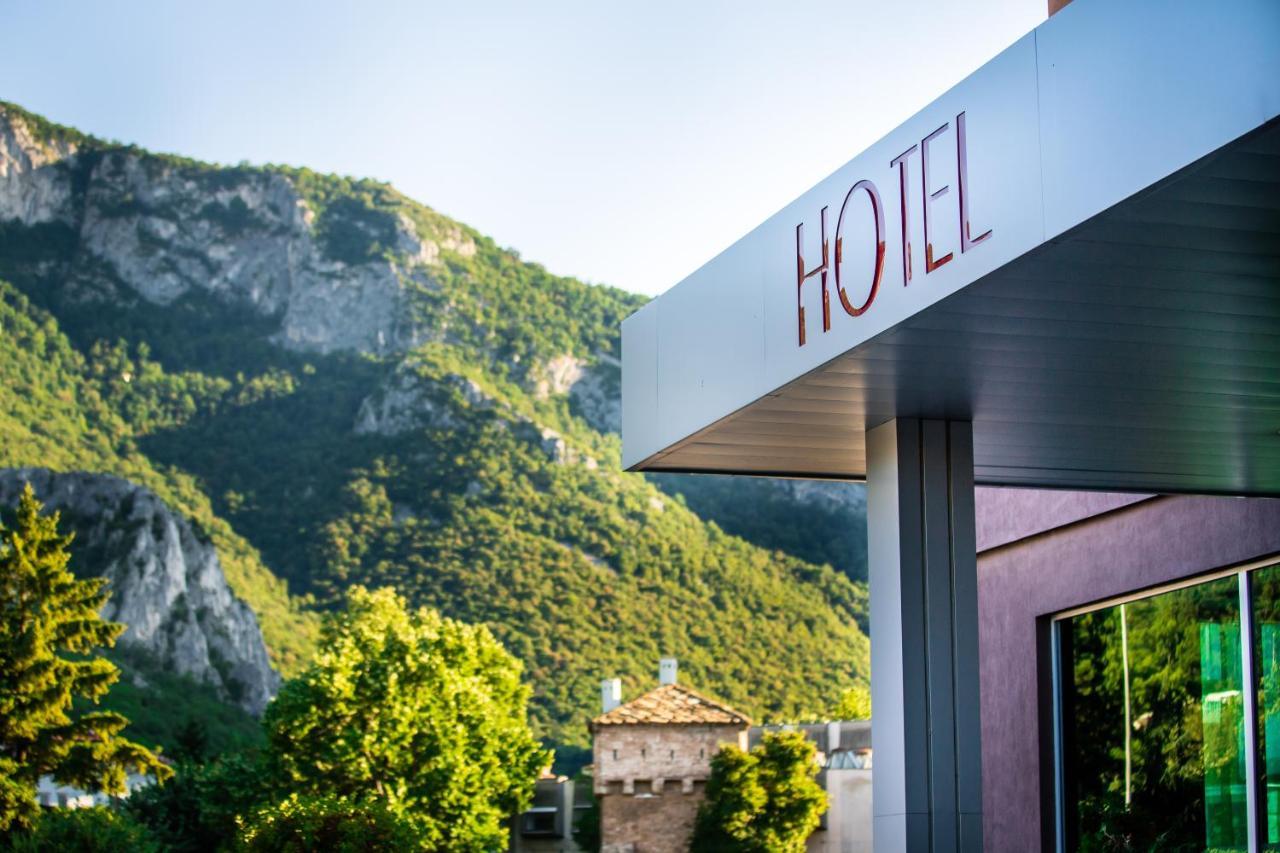 Hemus Hotel - Vratza Vratsa Eksteriør billede